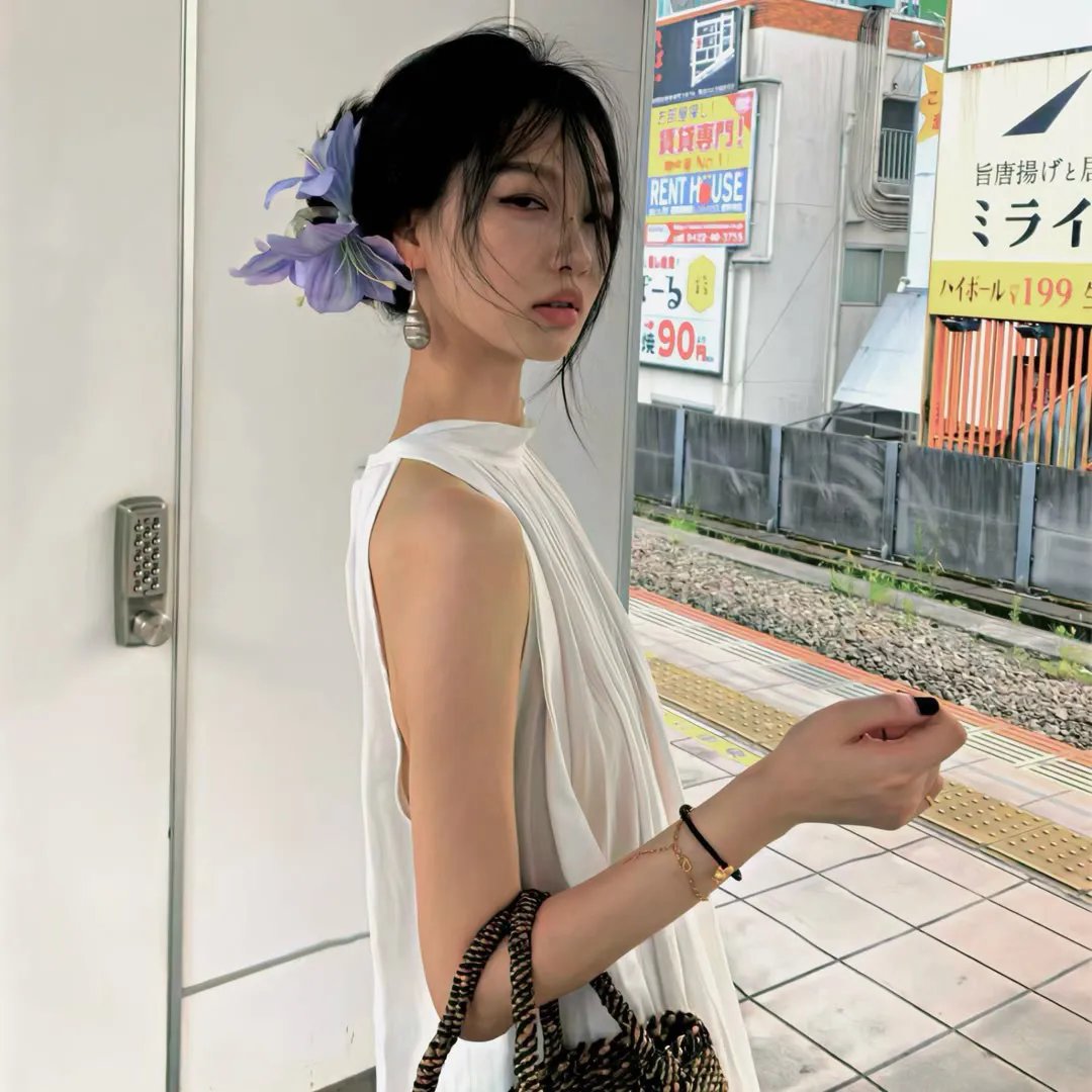熔岩毒蛛海报